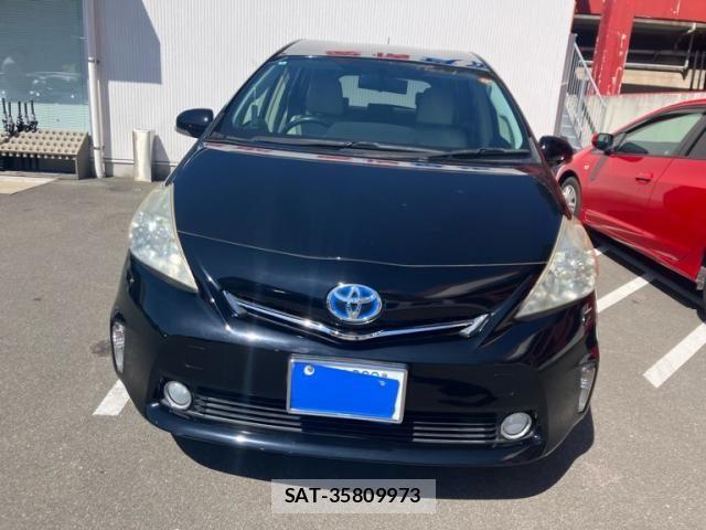 Toyota PRIUS ALPHA 2012-03 8884222-1