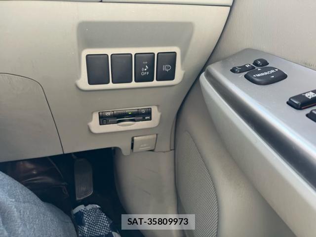 Toyota PRIUS ALPHA 2012-03 8884222-19