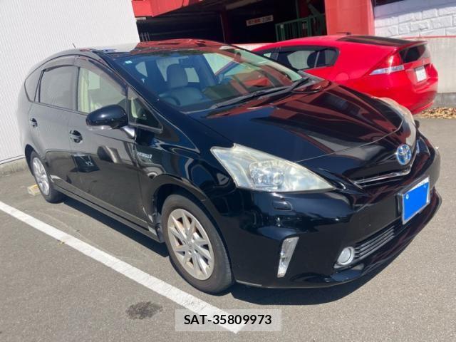 Toyota PRIUS ALPHA 2012-03 8884222-2