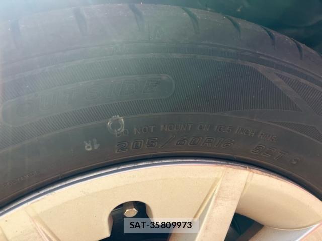 Toyota PRIUS ALPHA 2012-03 8884222-8