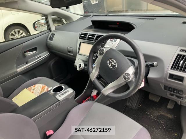 Toyota PRIUS ALPHA 2012-09 8884221-10
