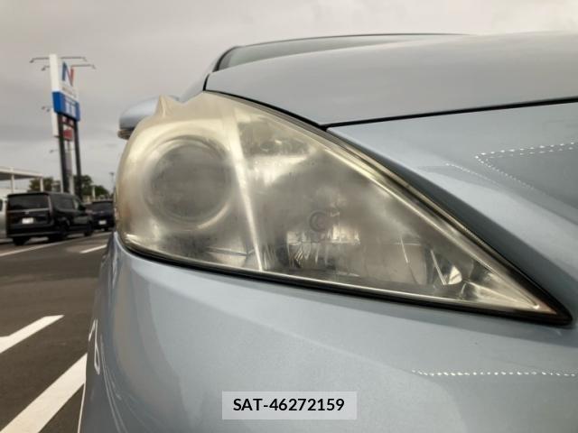 Toyota PRIUS ALPHA 2012-09 8884221-1