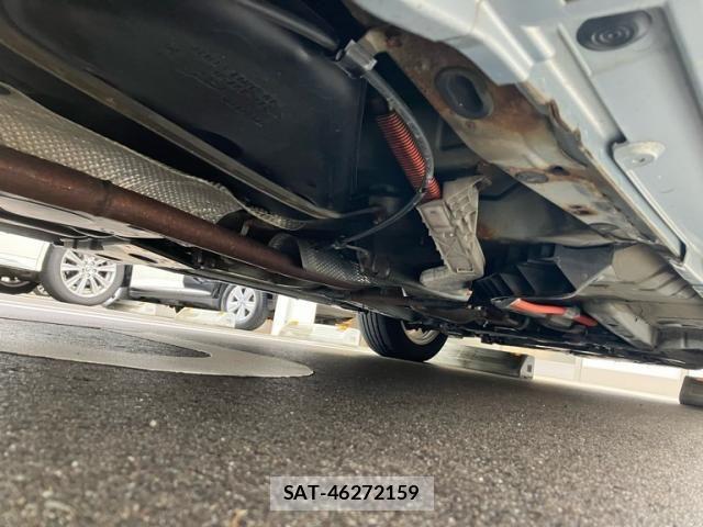 Toyota PRIUS ALPHA 2012-09 8884221-5