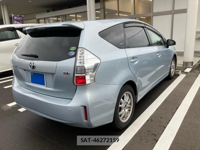 Toyota PRIUS ALPHA 2012-09 8884221-7