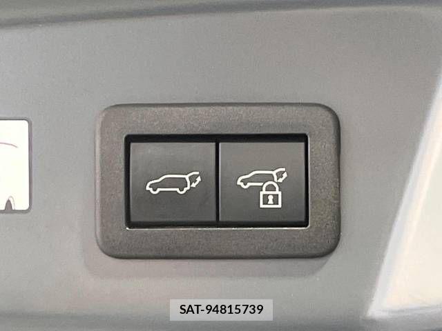 Toyota PRIUS PHV 2023-07 614097-6