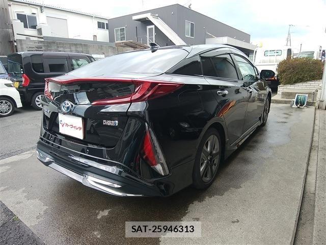 Toyota PRIUS PHV 2020-11 821708-2