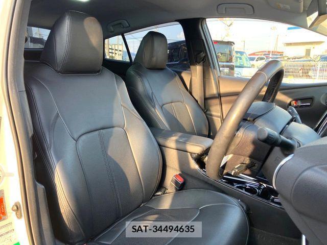 Toyota PRIUS PHV 2017-10 1198492-11