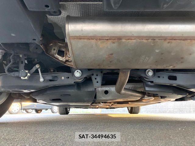 Toyota PRIUS PHV 2017-10 1198492-18