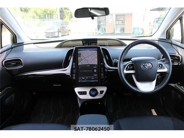 Toyota PRIUS PHV 2017-05 1213132-15