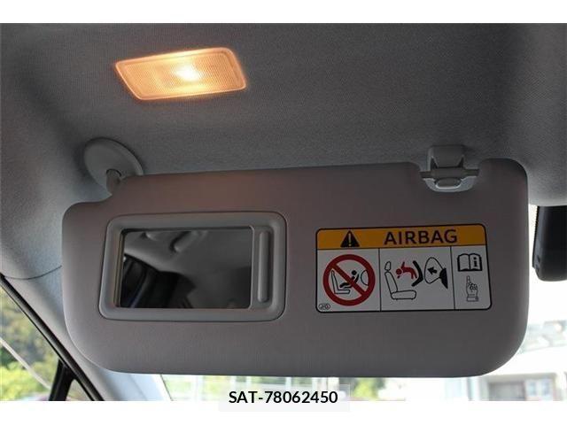 Toyota PRIUS PHV 2017-05 1213132-22