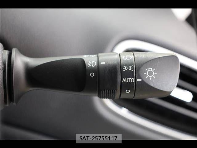 Toyota PRIUS PHV 2018-03 1314841-15