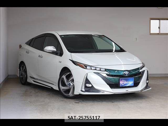 Toyota PRIUS PHV 2018-03 1314841-1