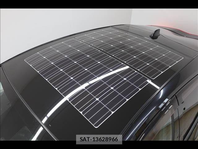 Toyota PRIUS PHV 2017-08 1314840-3