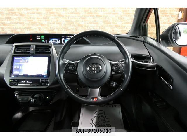 Toyota PRIUS PHV 2019-10 1323001-14