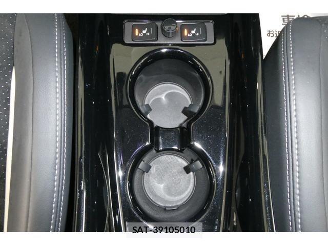 Toyota PRIUS PHV 2019-10 1323001-18