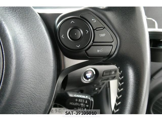Toyota PRIUS PHV 2019-10 1323001-23