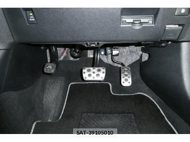 Toyota PRIUS PHV 2019-10 1323001-25