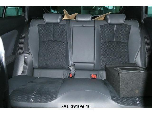 Toyota PRIUS PHV 2019-10 1323001-7