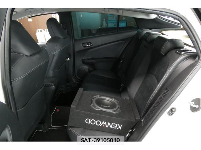 Toyota PRIUS PHV 2019-10 1323001-8