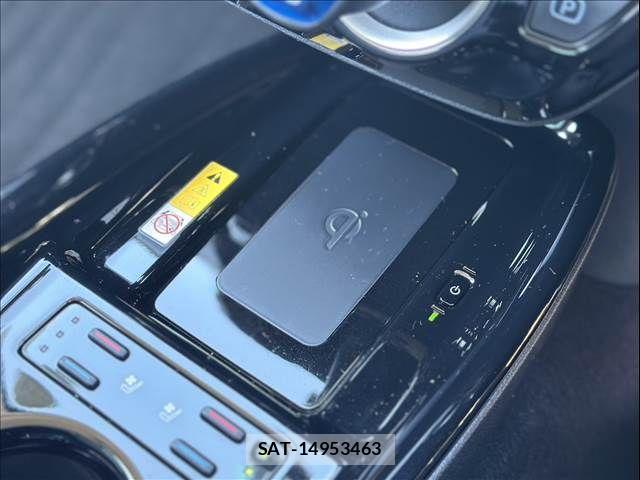 Toyota PRIUS PHV 2019-11 1381605-9