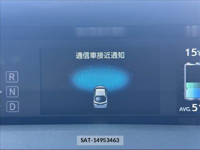 Toyota PRIUS PHV 2019-11 1381605-10