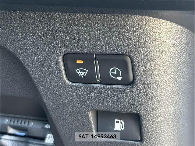 Toyota PRIUS PHV 2019-11 1381605-13
