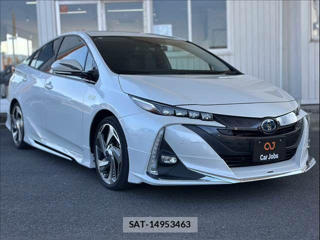Toyota PRIUS PHV 2019-11 1381605-4