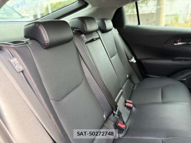 Toyota PRIUS PHV 2023-09 1405381-11