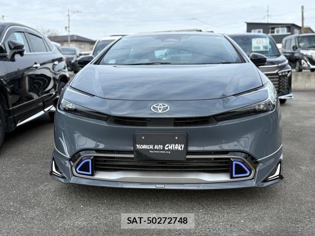 Toyota PRIUS PHV 2023-09 1405381-1