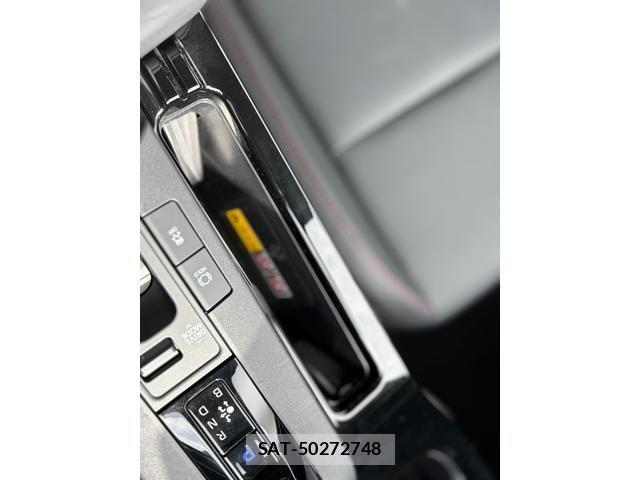 Toyota PRIUS PHV 2023-09 1405381-27