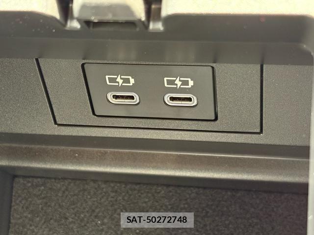 Toyota PRIUS PHV 2023-09 1405381-28