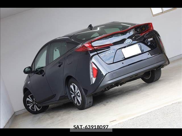 Toyota PRIUS PHV 2022-09 1474556-10