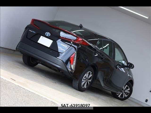 Toyota PRIUS PHV 2022-09 1474556-11