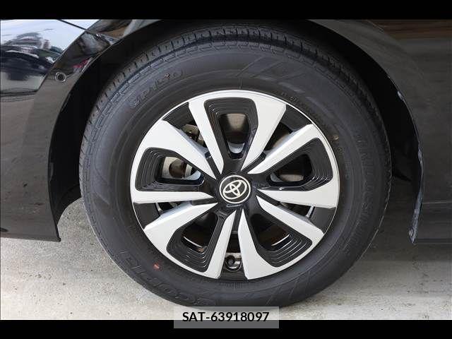 Toyota PRIUS PHV 2022-09 1474556-13