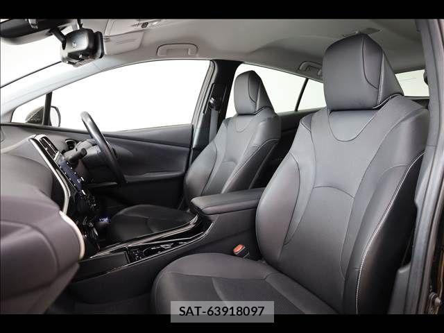 Toyota PRIUS PHV 2022-09 1474556-17