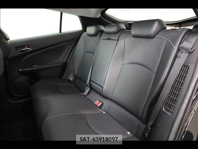 Toyota PRIUS PHV 2022-09 1474556-18