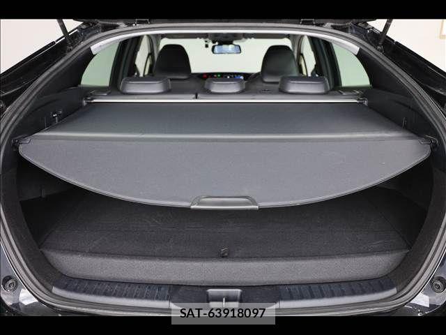 Toyota PRIUS PHV 2022-09 1474556-19