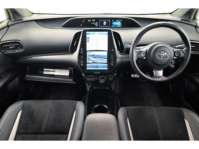 Toyota PRIUS PHV 2019-03 1548840-1