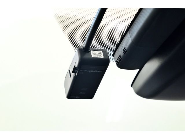 Toyota PRIUS PHV 2019-03 1548840-24