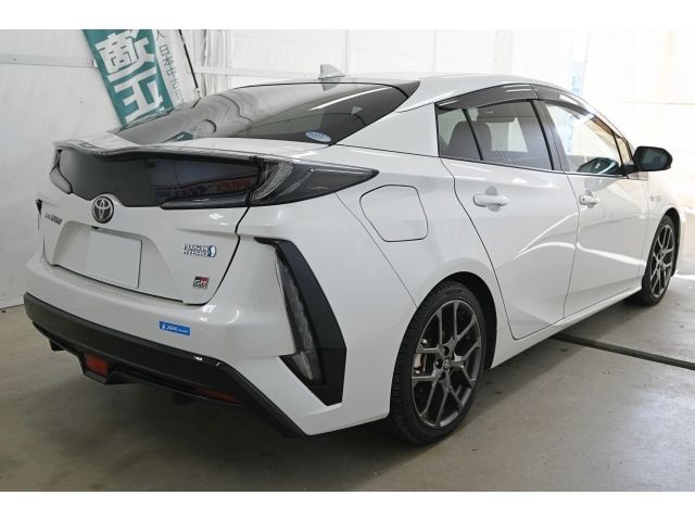 Toyota PRIUS PHV 2019-03 1548840-4