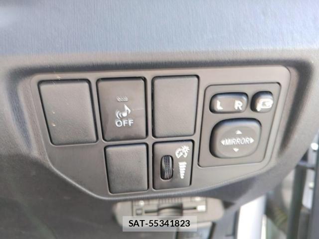 Toyota PRIUS PHV 2012-11 1587039-18