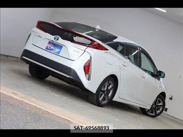 Toyota PRIUS PHV 2020-12 2674689-11