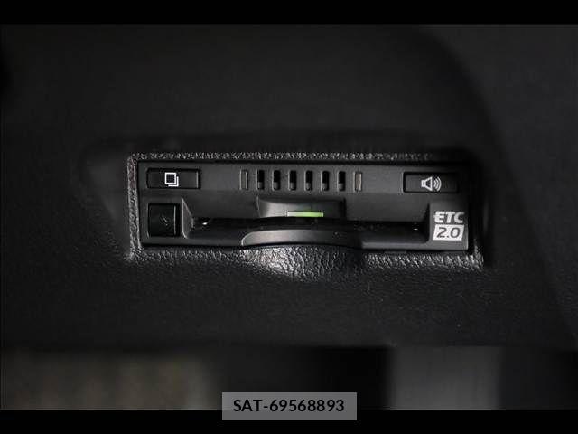 Toyota PRIUS PHV 2020-12 2674689-16