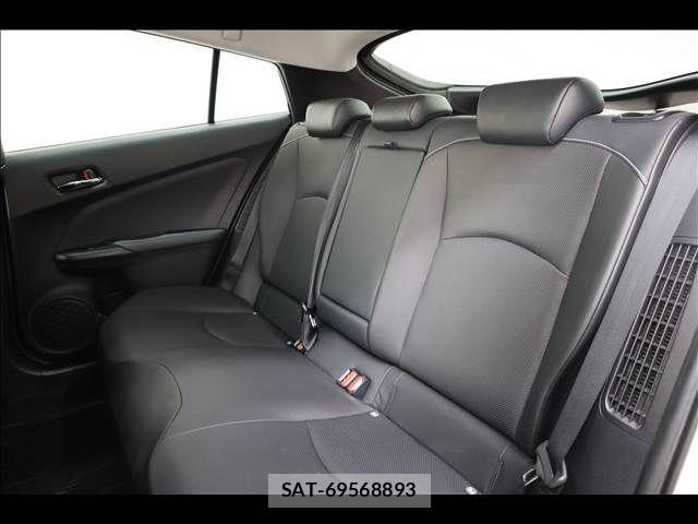 Toyota PRIUS PHV 2020-12 2674689-18