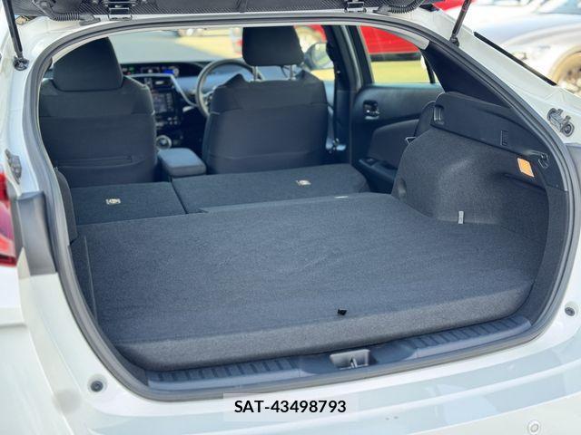 Toyota PRIUS PHV 2020-12 2674696-15