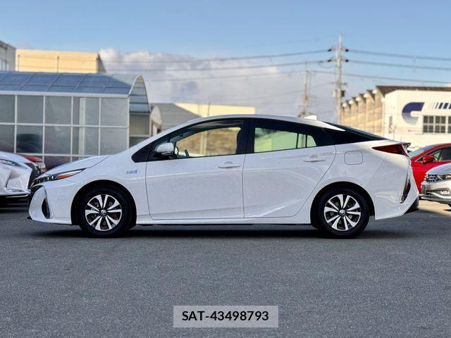 Toyota PRIUS PHV 2020-12 2674696-25