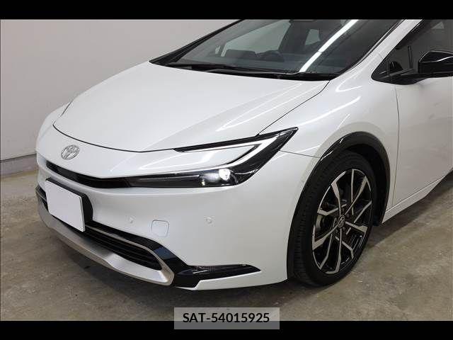 Toyota PRIUS PHV 2023-09 2674676-12