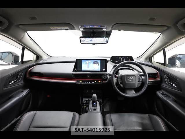 Toyota PRIUS PHV 2023-09 2674676-2
