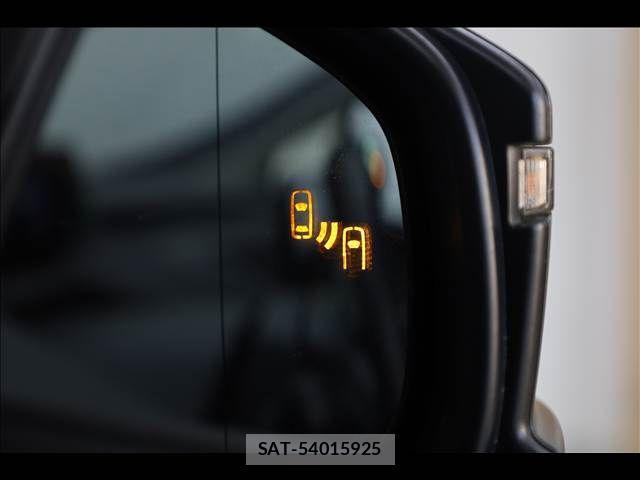 Toyota PRIUS PHV 2023-09 2674676-7