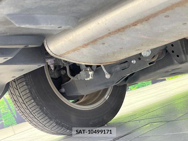 Toyota PRIUS PHV 2019-07 2966079-19